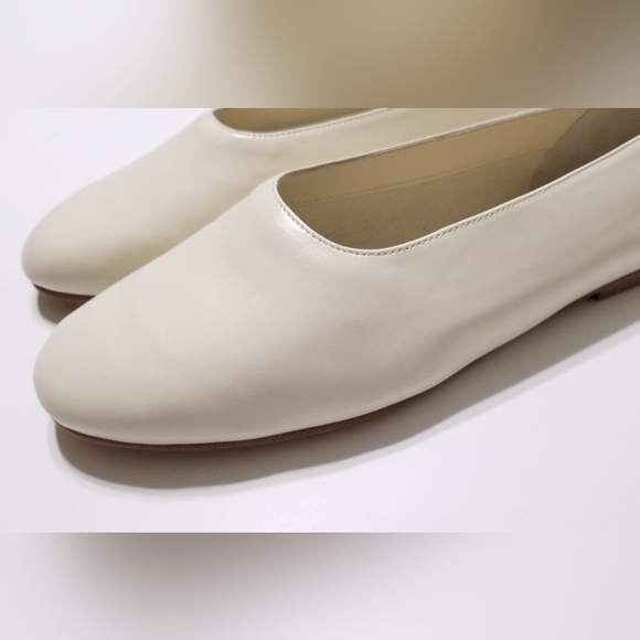 NIB VINCE Women's Maxwell Italian Leather Ballet Flats Glove Shoes in Cream - Picture 10 of 16